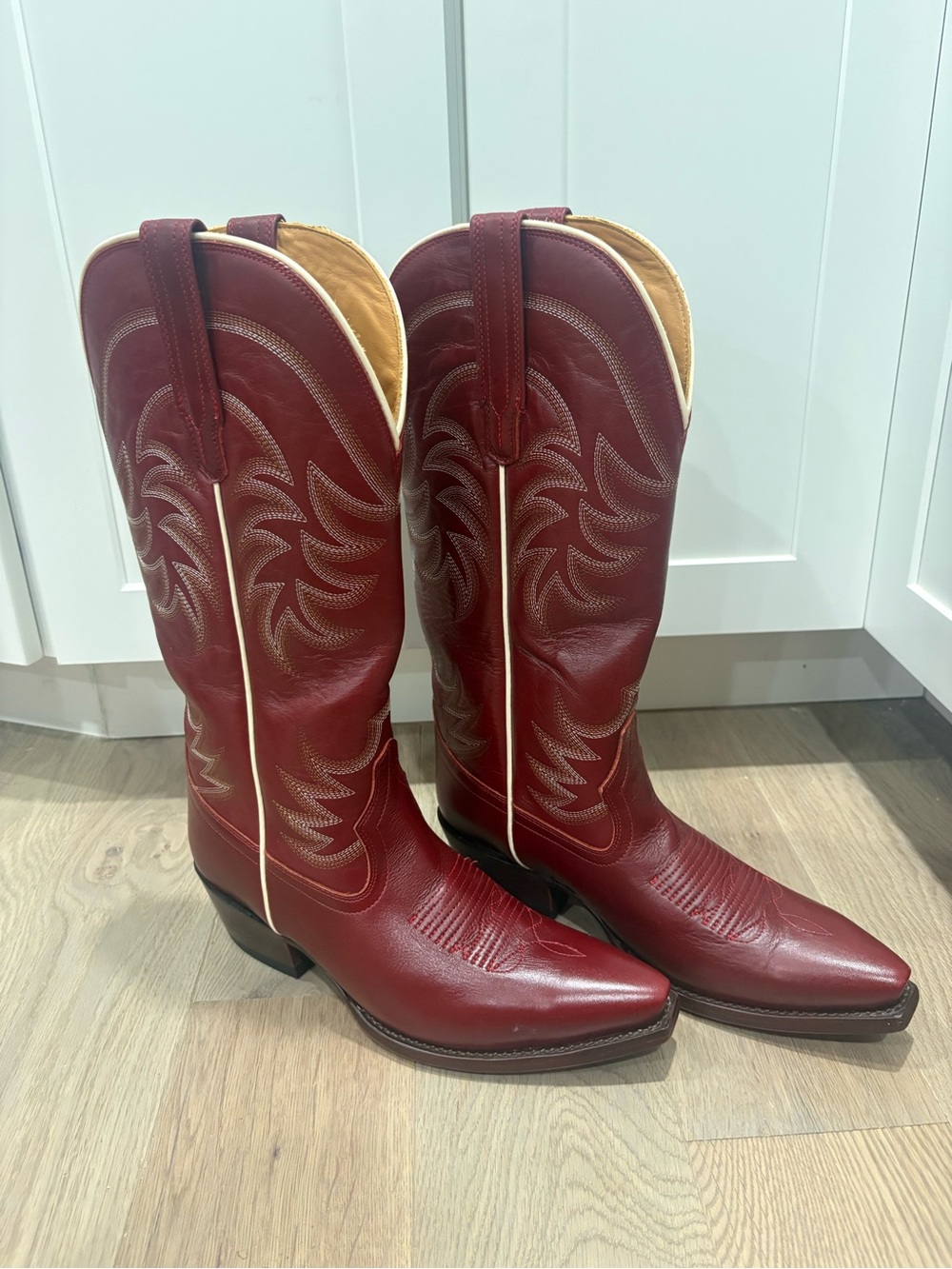 Tecovas The Annie Scarlet red Western Embroidered Boots size 9.5